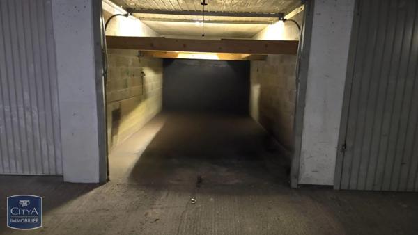 Parking à vendre 15.3m²