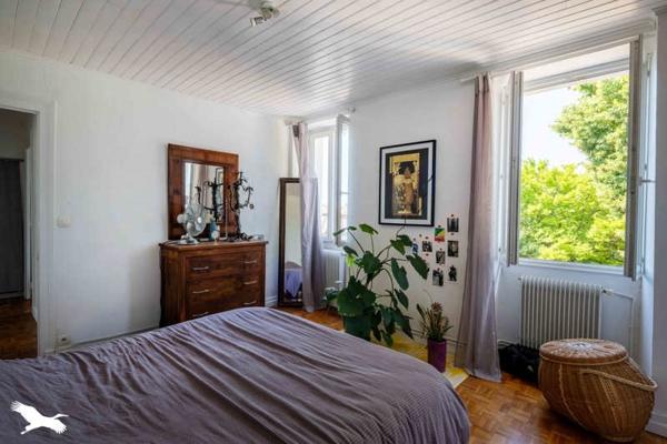 Maison à vendre 258 066 € Saint-Yrieix-sur-Charente 5 p 129 m² DPE D