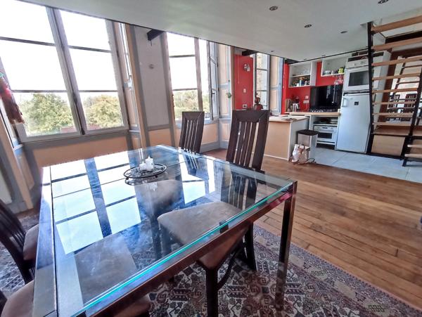 Guigneville-sur-Essonne (91590) Bel appartement 2 pièces atypique au coeur d'un parc de 10 ha à 5 mns de la Ferté Alais !