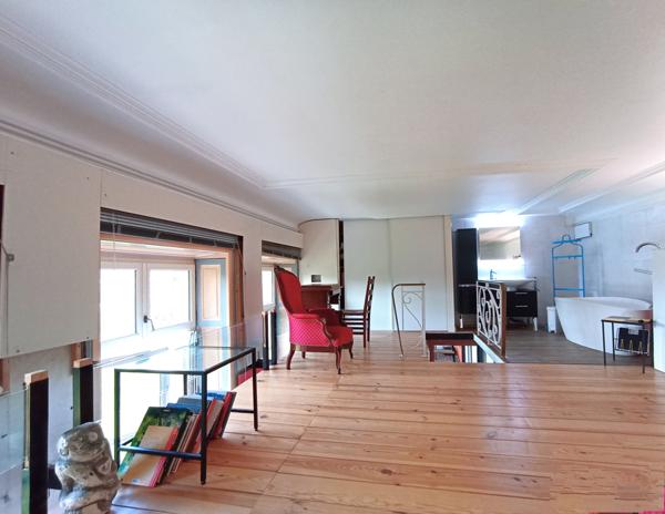 Guigneville-sur-Essonne (91590) Bel appartement 2 pièces atypique au coeur d'un parc de 10 ha à 5 mns de la Ferté Alais !