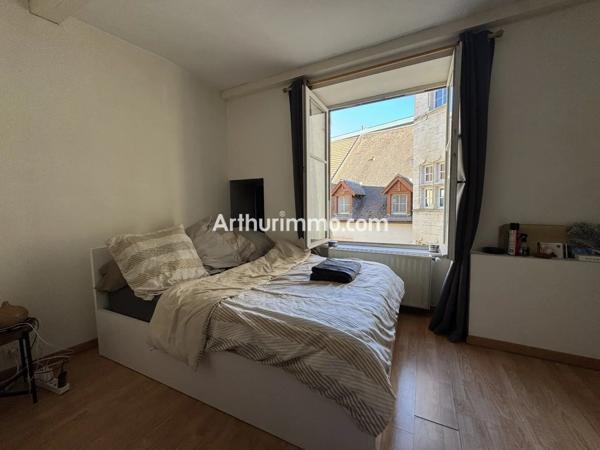 Location                                                      Appartement
                        
                     2 pièces                      48 m2                     à Dole