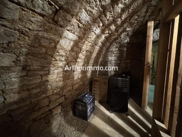 Location                                                      Appartement
                        
                     2 pièces                      48 m2                     à Dole