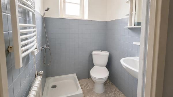 Vente                                                      Maison
                        
                     6 pièces                      105 m2                     à Gourdon