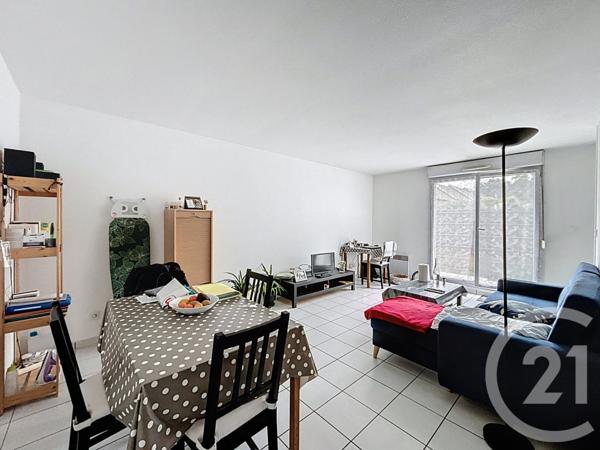 Appartement à vendre  2 pièces - 41,98 m2 LE PETIT QUEVILLY - 76