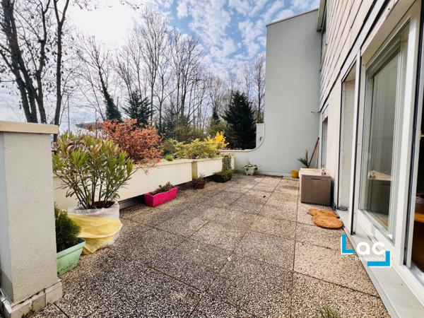 VILLENEUVE D'ASCQ - CHATEAU - Appt Type 3 63m² avec Terrasse et Garage