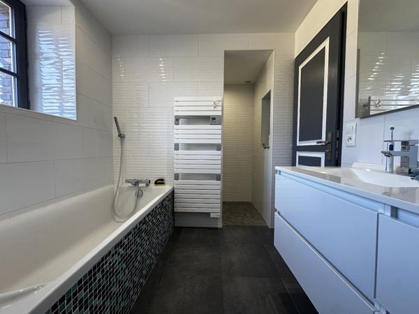 Maison à TREMBLAY LES VILLAGES (28170)