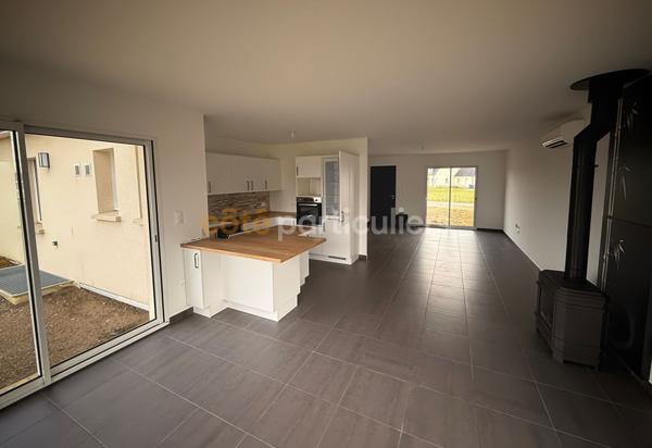 Vente Maison100 m² - 4 Pièces - SAUNAY (37110)