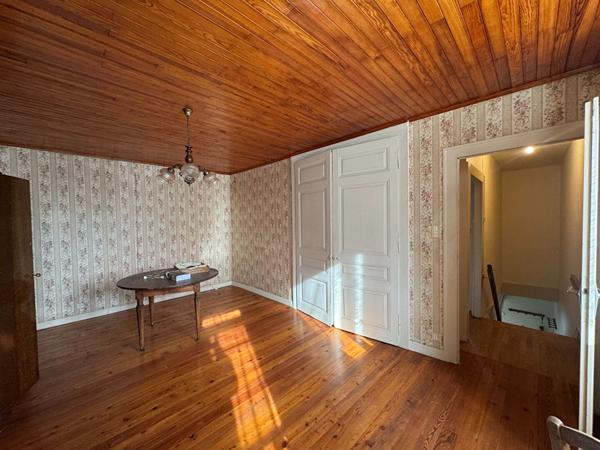 Maison - 3 pièces - 90 m²