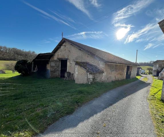 Grange en pierre à rénover + étang – Vue panoramique