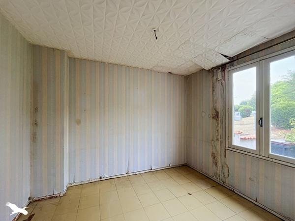 Maison à vendre 65 424 € Ruelle-sur-Touvre 4 p 67 m² DPE