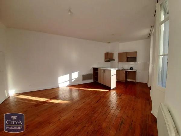 Appartement à louer 3 pièces 56.2m² Agen (47000)