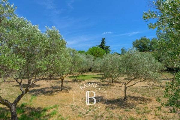 La Londe-les-Maures, Maison 11 Chambres -  500 m² à vendre