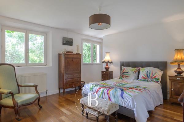 La Londe-les-Maures, Maison 11 Chambres -  500 m² à vendre