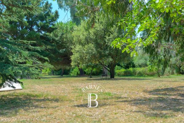 La Londe-les-Maures, Maison 11 Chambres -  500 m² à vendre