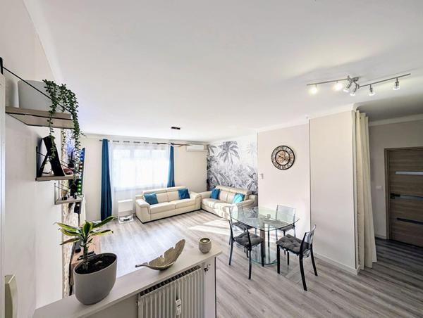 Cros de Cagnes : Magnifique 4 pièces rénové à 200m de la mer