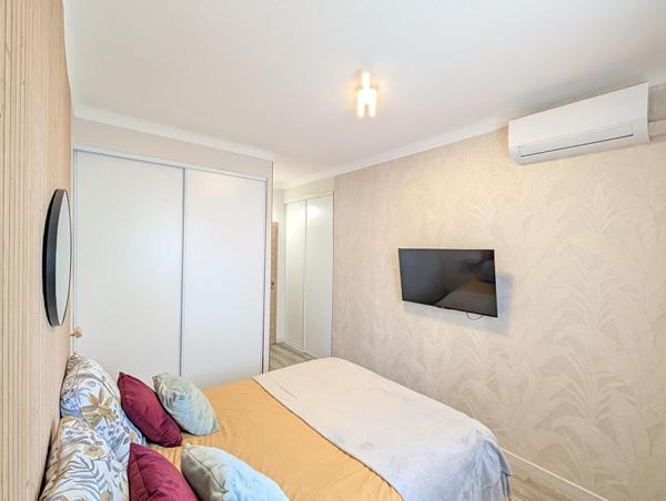 Cros de Cagnes : Magnifique 4 pièces rénové à 200m de la mer