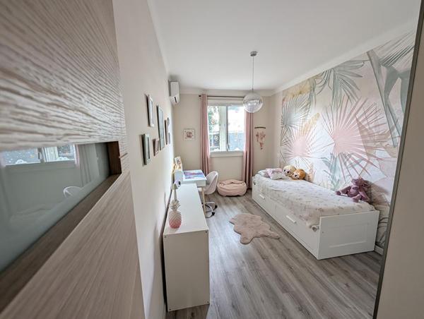 Cros de Cagnes : Magnifique 4 pièces rénové à 200m de la mer