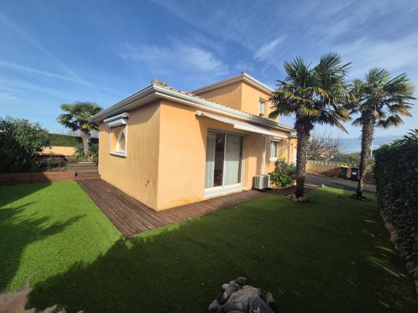 Maison 4 pièce(s) 3 chambre(s) 97 m²