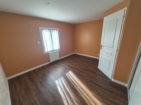 Maison 4 pièce(s) 3 chambre(s) 97 m²