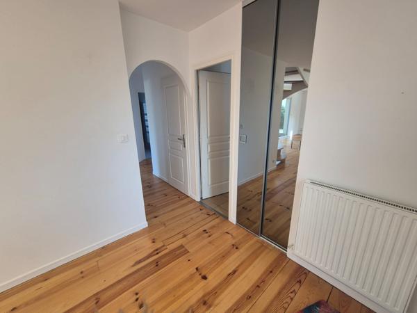 Maison 4 pièce(s) 3 chambre(s) 97 m²