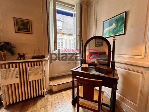 Maison de ville 12 pièces 334 m2