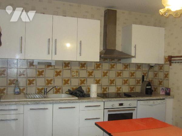 VILLA PLAIN-PIED avec GARAGE et JARDIN proche des commodités