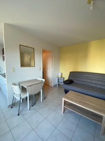 Studio meublé - 25.3m²