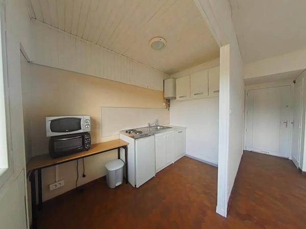 Appartement 1 pièce                                        - 42420 Lorette Réf : 11905