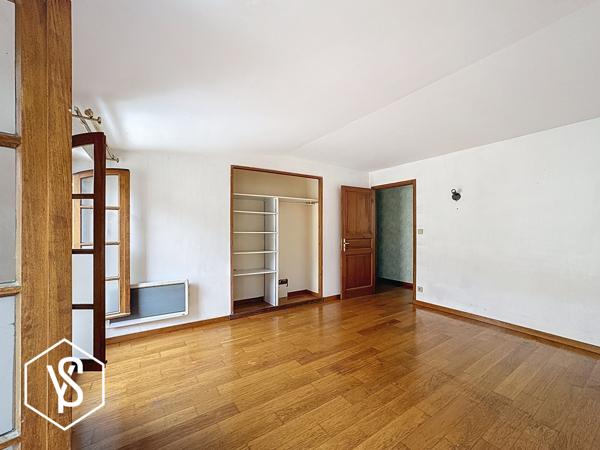 Bourg-Saint-Bernard (31570) "PATIO-VILLAGE"