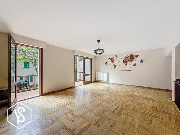 Bourg-Saint-Bernard (31570) "PATIO-VILLAGE"