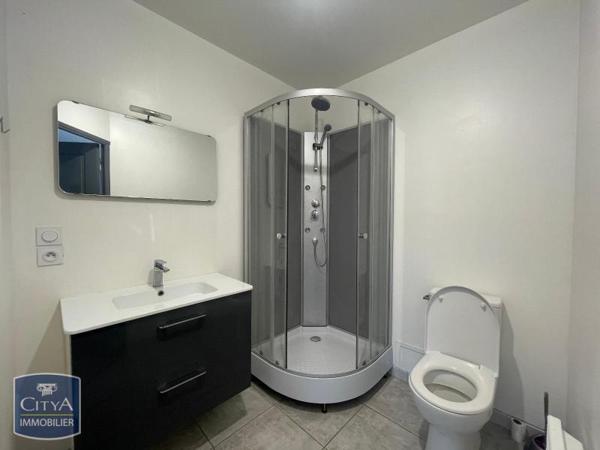 Appartement à louer 2 pièces 42.1m²