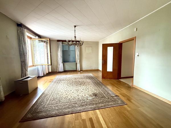 Propriété: Maison 145m2 Cour, Jardin, Dépendance et Verger 31 ares