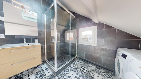 Appartement 2 pièces - 50 m² Exclusivité efficity