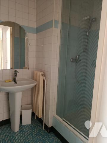 A VENDRE : FAMARS PAVILLON D'ARCHITECTE INDIVIDUEL SEMI PLAIN PIED