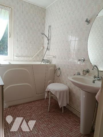 A VENDRE : FAMARS PAVILLON D'ARCHITECTE INDIVIDUEL SEMI PLAIN PIED