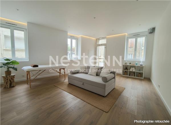 Local commercial à louer en centre ville d'Elven - 42 m2