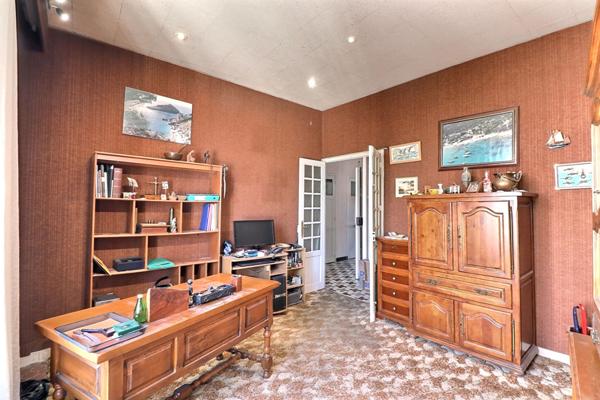 Appartement T3 - 13010 Capelette - dernier étage