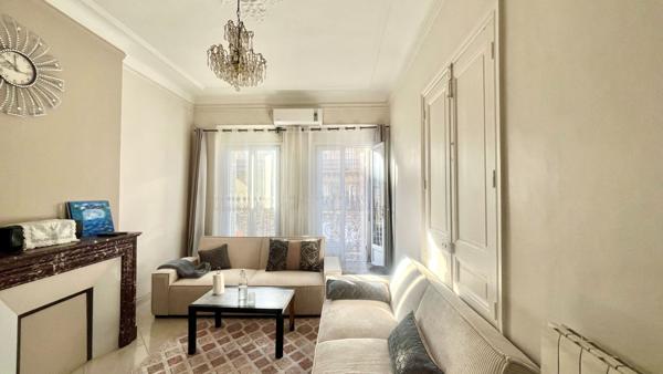 À vendre : Appartement spacieux de 5 pièces à Marseille