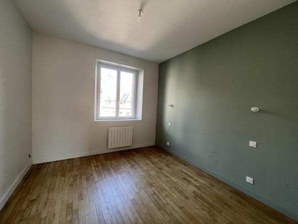 Appartement T4 à louer Saint Malo - 77 m² (réf : 572548)