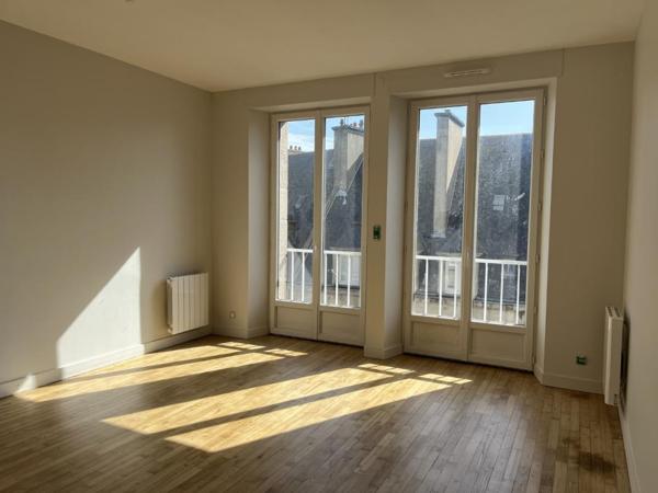 Appartement T4 à louer Saint Malo - 77 m² (réf : 572548)
