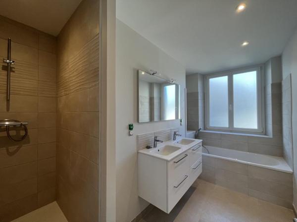 Appartement T4 à louer Saint Malo - 77 m² (réf : 572548)