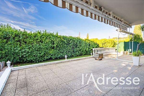 Appartement 11e Arrondissement - 3 pièces - 65 m2