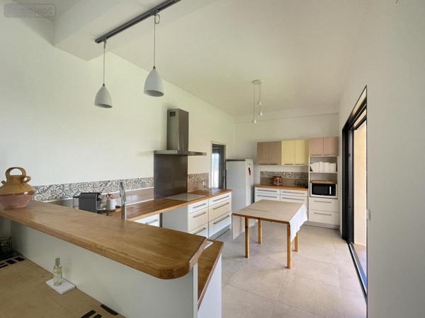 Immeuble à vendre à Montpellier dans l'Hérault (34000), ref : 34074-215
