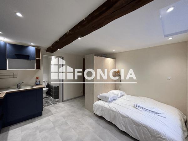 Location Studio meublé 21.18 m² - 6 rue Pierre BEREGOVOY Charleville Mezieres 08000