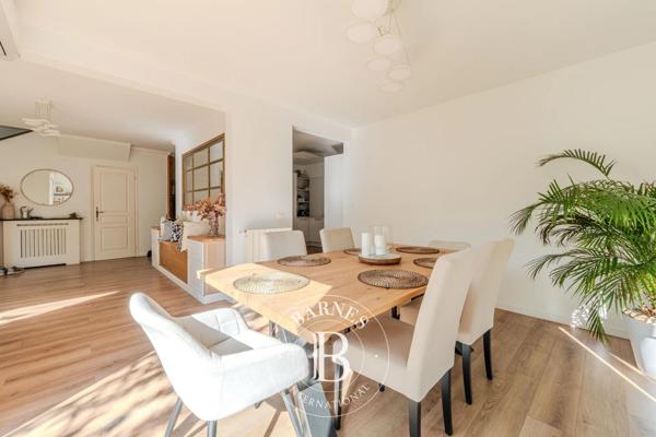 Aix-en-Provence, Maison de ville 4 Chambres -  152 m² à vendre