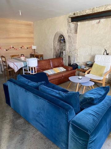 Vente immobilière : Maison à Bressuire  5 pièces 130 m² 157 501 €- GONORD IMMOBILIER.