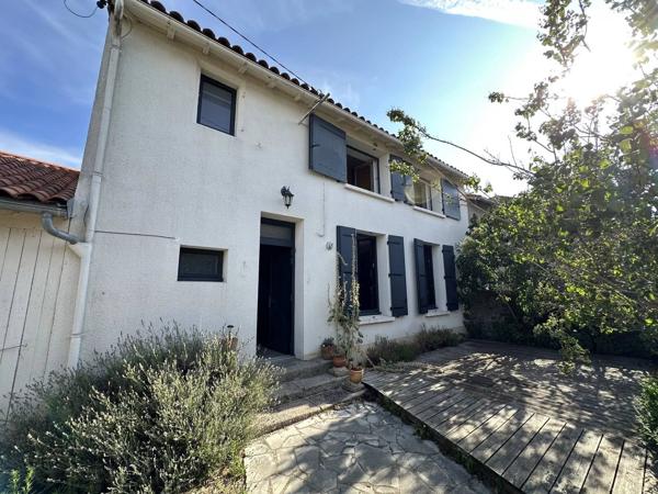 Vente immobilière : Maison à Bressuire  5 pièces 130 m² 157 501 €- GONORD IMMOBILIER.