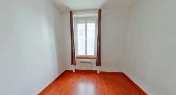 STUDIO A LOUER - VILLEURBANNE Croix-Luizet-Est 20.51 m 2 449 € charges comprises par mois