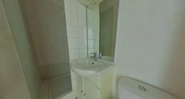 STUDIO A LOUER - VILLEURBANNE Croix-Luizet-Est 20.51 m 2 449 € charges comprises par mois
