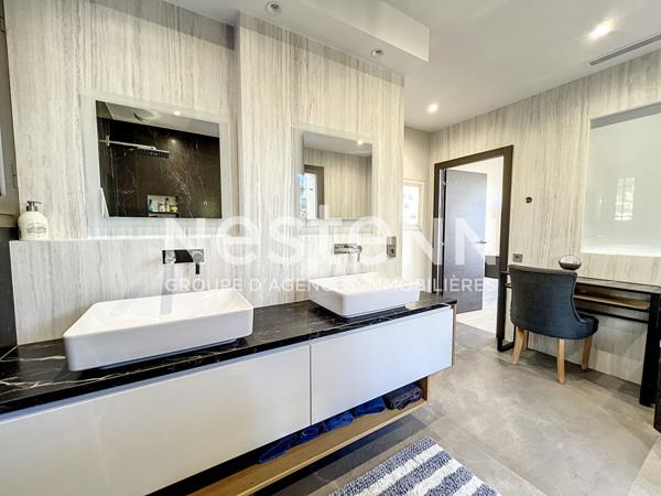 Villa 245m2 - Terrasse - Piscine - Garage